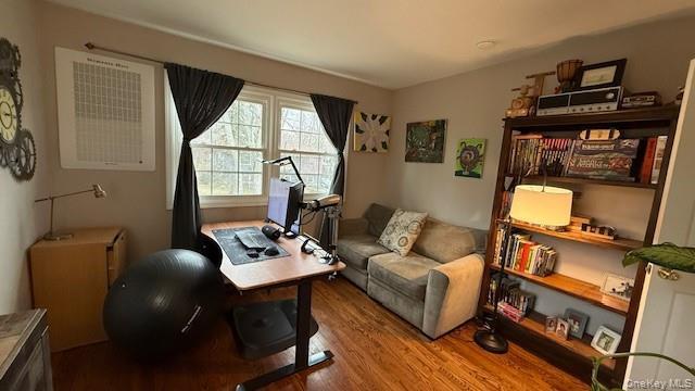 Building Photo - 3 Flower Ln