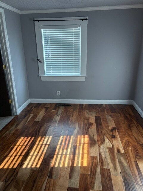 Building Photo - "Charming 2-Bed, 2-Bath Sanctuary with 1,5...