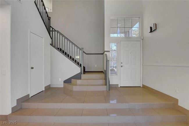 Building Photo - 10376 Trailing Dalea Ave