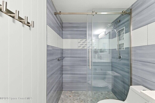 Building Photo - 4800 Ocean Beach Blvd