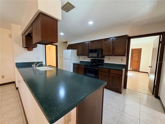 Building Photo - 35324 Blanton Rd