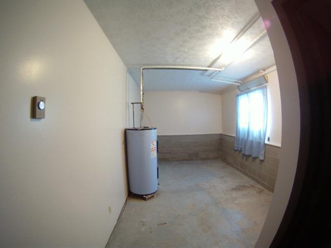 laundry - 3168 Shaffer Rd