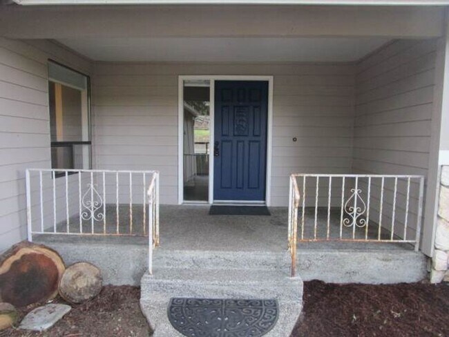 Building Photo - 5304-5304 96th Ave Ct NW