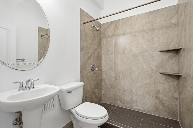 Building Photo - 27057 SW 140th Path