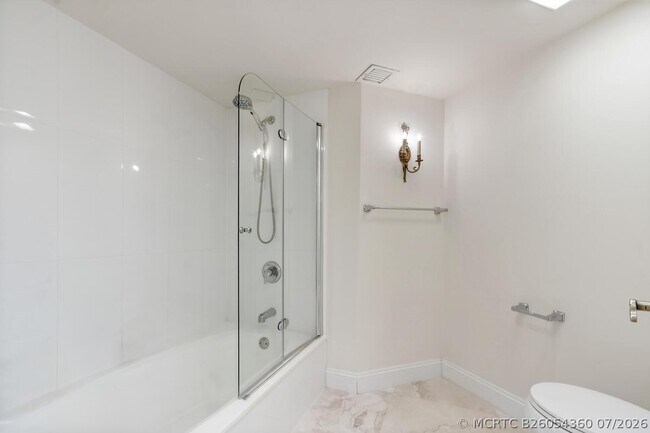 Building Photo - 3610 S Ocean Blvd