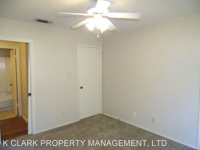 Building Photo - 2 br, 1 bath House - 7025 SILVER CANYON