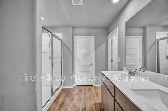 Building Photo - 10416 NW 24th Terrace