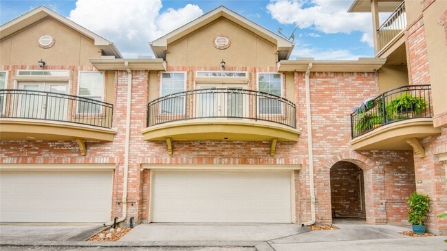 Building Photo - 44 Versante Ct