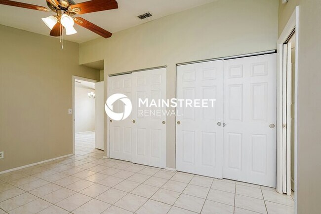 Building Photo - 3 Bedroom Pet-Friendly Home in Cape Coral, FL with Main Street Renewal