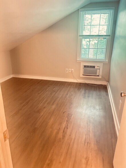 Building Photo - 739 Homeplace Dr