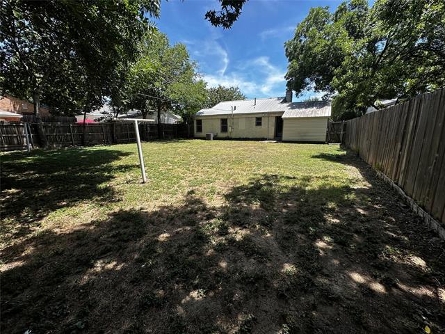 Building Photo - 6458 Camp Bowie Blvd