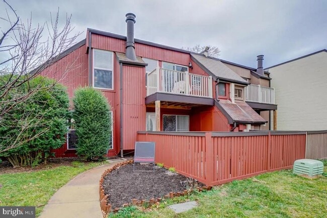 Primary Photo - 3800 El Camino Pl