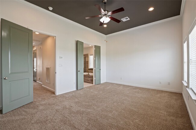 Building Photo - 9674 Knight Rd