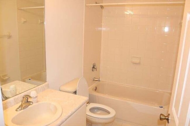Building Photo - 3507 Shoma Dr