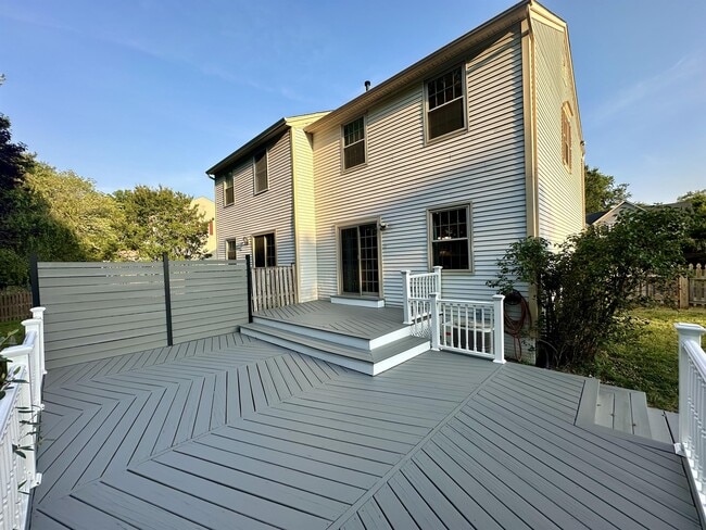 Building Photo - 18924 Impulse Ln