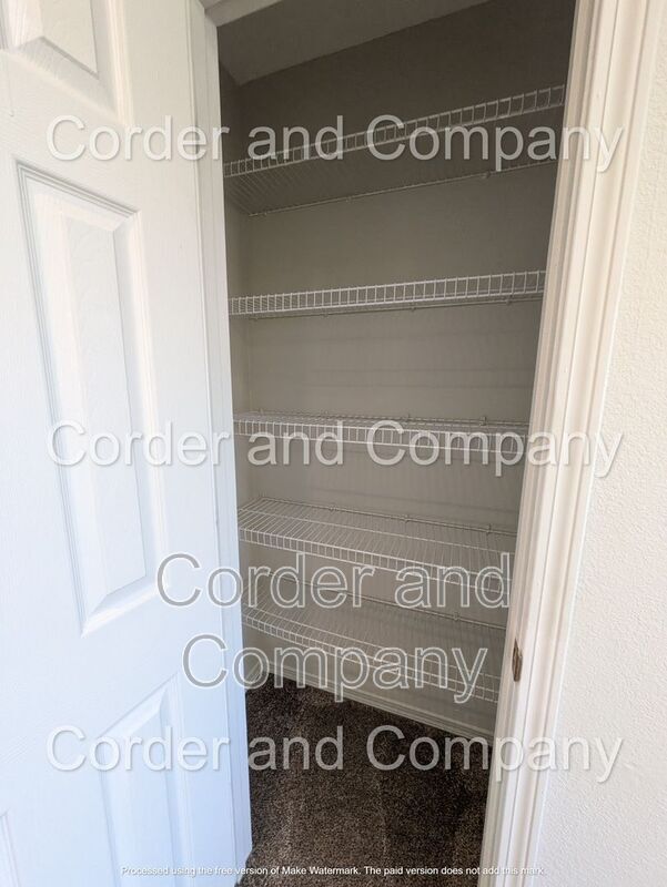 Building Photo - 11243 Campo Del Oso Ave NE