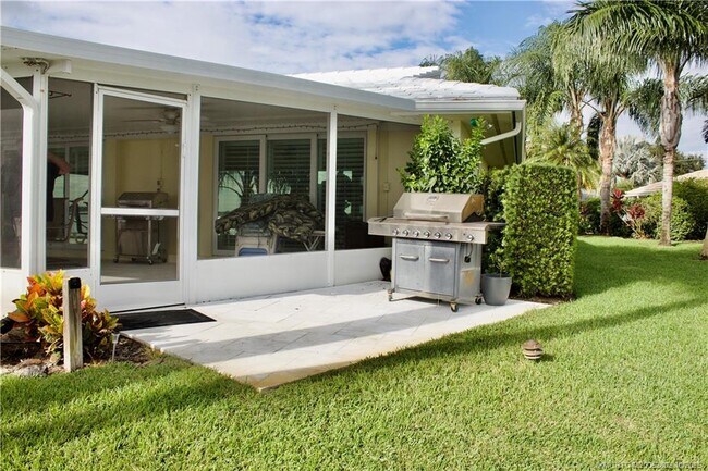 Building Photo - 2744 Howard Creek Ln