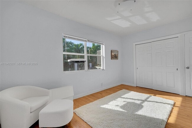 Building Photo - 618 86th St