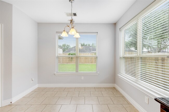 Building Photo - 1227 Martinez Ct