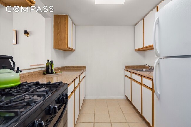 Building Photo - 226 W 123rd St