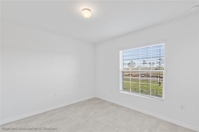 Building Photo - 6151 Monegro St