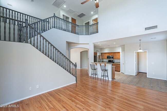 Building Photo - 6609 S 57th Ave