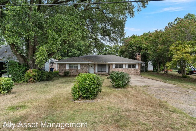 Building Photo - 3 br, 2 bath House - 4015  Esplanade