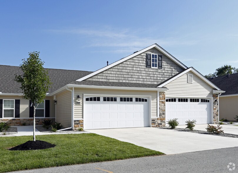 Timber Valley Villas 7150 Lewis Ave Temperance MI 48182 Apartment