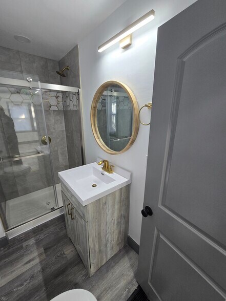 Building Photo - 1056 Geers Ave