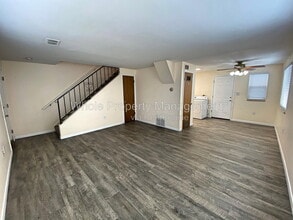 Building Photo - 4815 Flower Ct