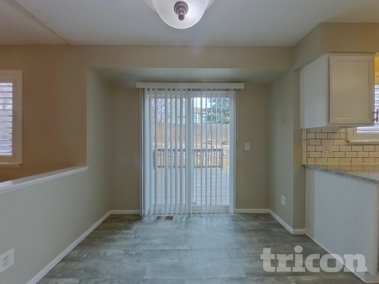 Building Photo - 3025 Richmond Dr