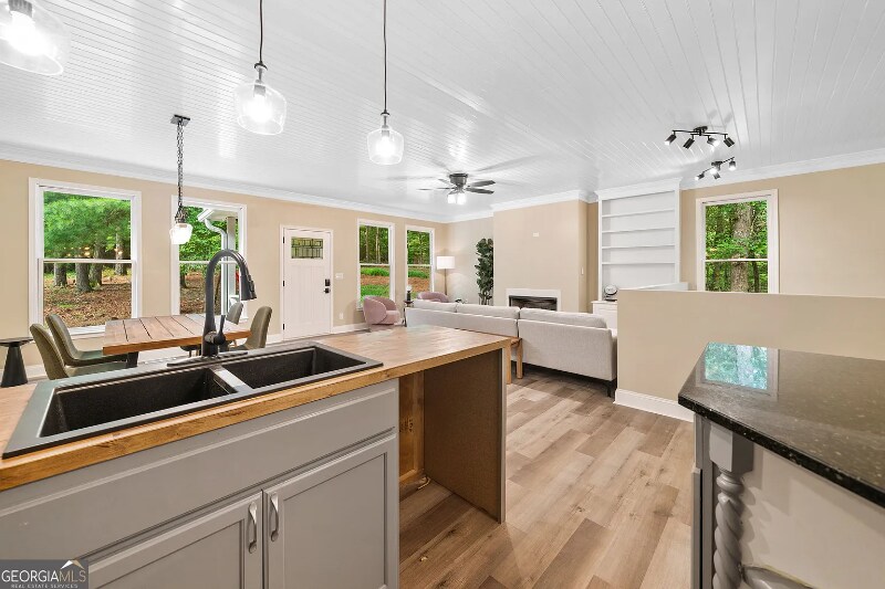 Building Photo - 775 Bernhardt Rd