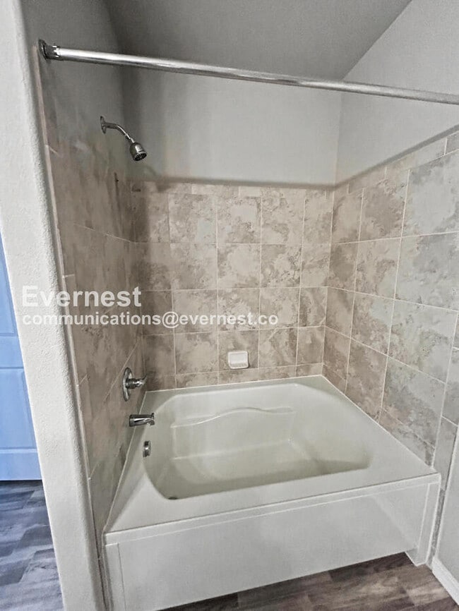 Building Photo - 4447 Samaritan Lp