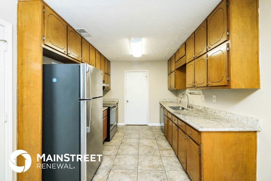 Building Photo - 5850 Bearing Way