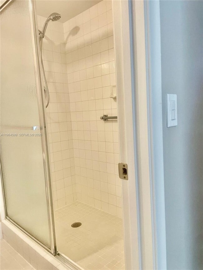 Building Photo - 1251 SW 125th Ave