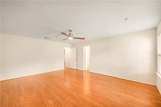 Building Photo - 11515 Powder Mill Trail