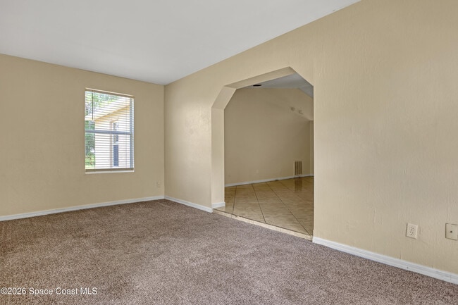 Building Photo - 416 Osmosis Dr