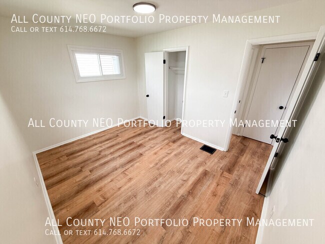 Building Photo - 677 Frebis Ave