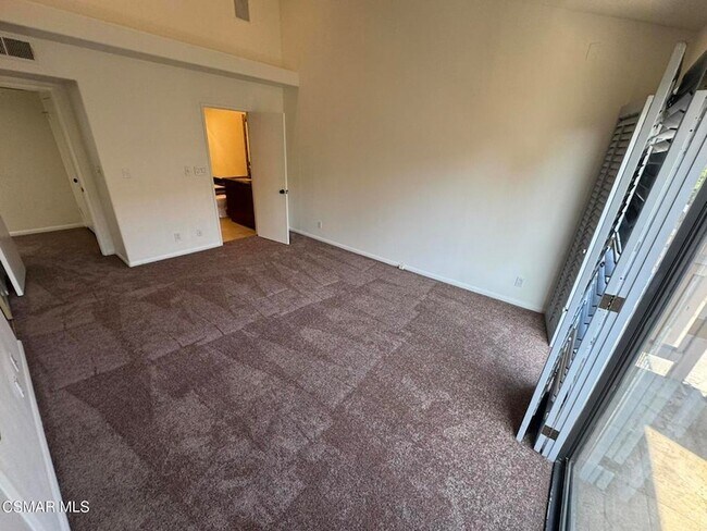 Building Photo - 12115 Valleyheart Dr