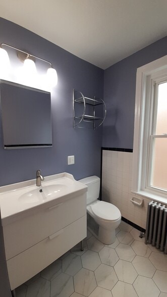 Building Photo - 229 Church St