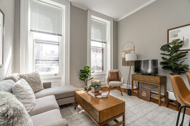 Building Photo - 1 Bedroom | 1 Bath - Museum Area, Philadelphia PA