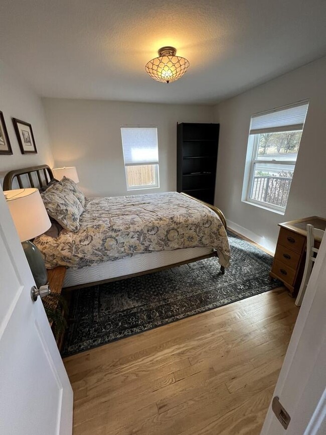 Building Photo - 390 S Garrison St