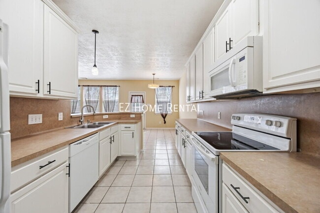 Building Photo - 2939 Hackamore Hollow Ln