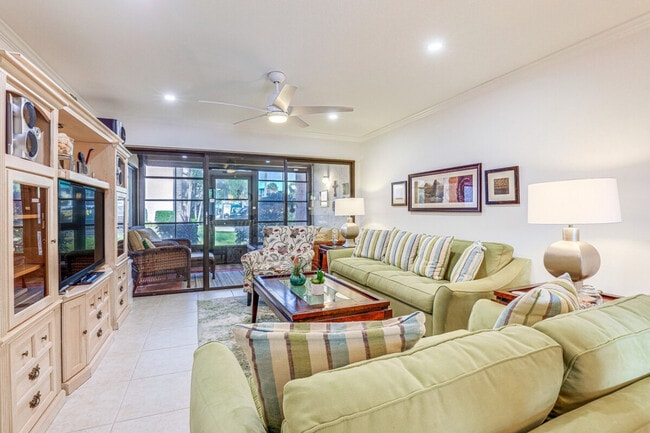 Building Photo - 2400 S Ocean Dr