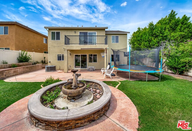 Building Photo - 27060 Mountain Willow Ln