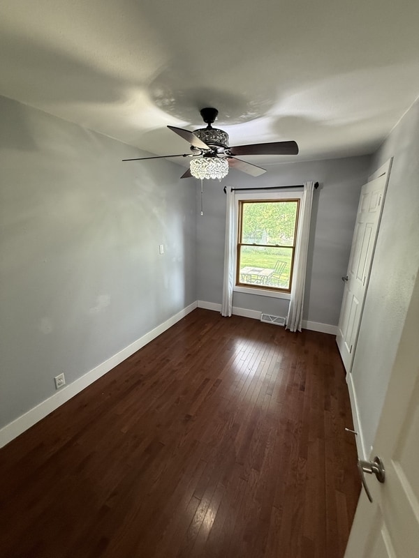 Building Photo - 428 Hilltop Rd