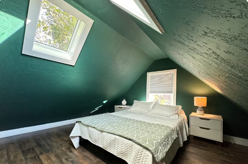 Building Photo - 772 W 300 N