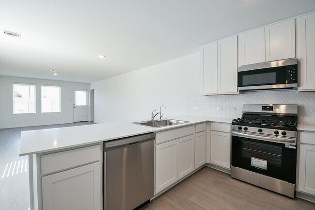 Building Photo - 6871 Flowering Ginger Ln