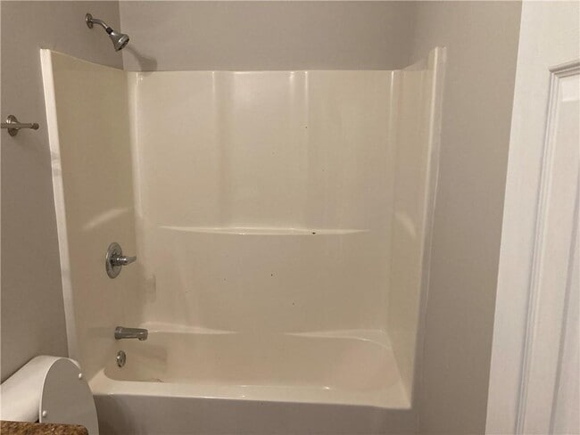 Building Photo - 273 Housley Dr