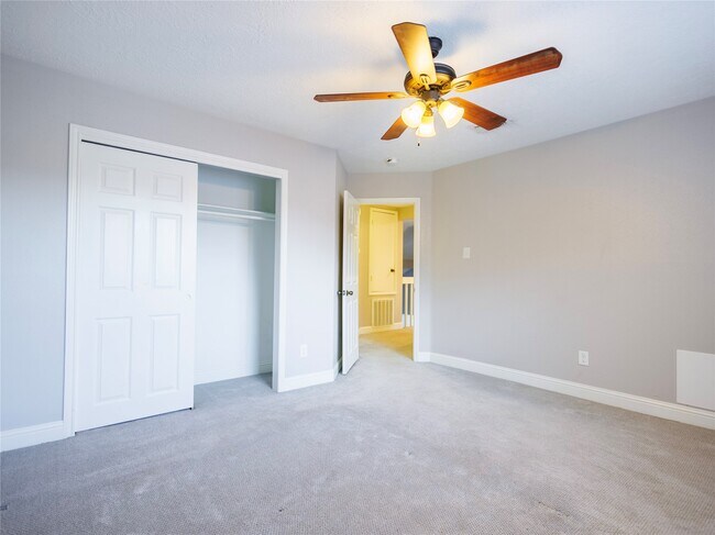 Building Photo - 16307 Mulberry Run Ct